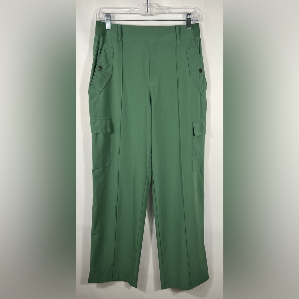 Athleta Vienna Cargo pant.  Green Size 8p